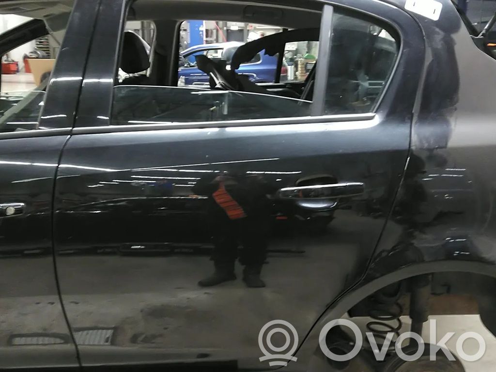 Opel Corsa D Puerta trasera 