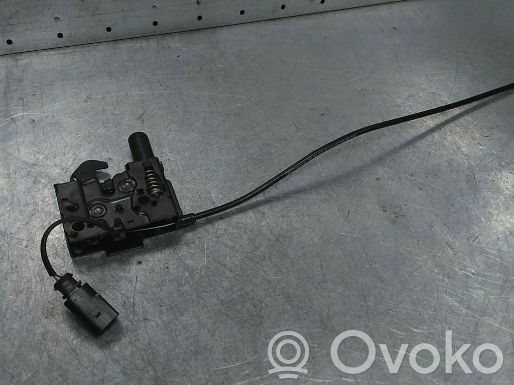 Audi e-tron Spyna variklio dangčio 