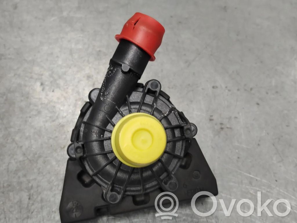 Vesipumppu   4KE121601