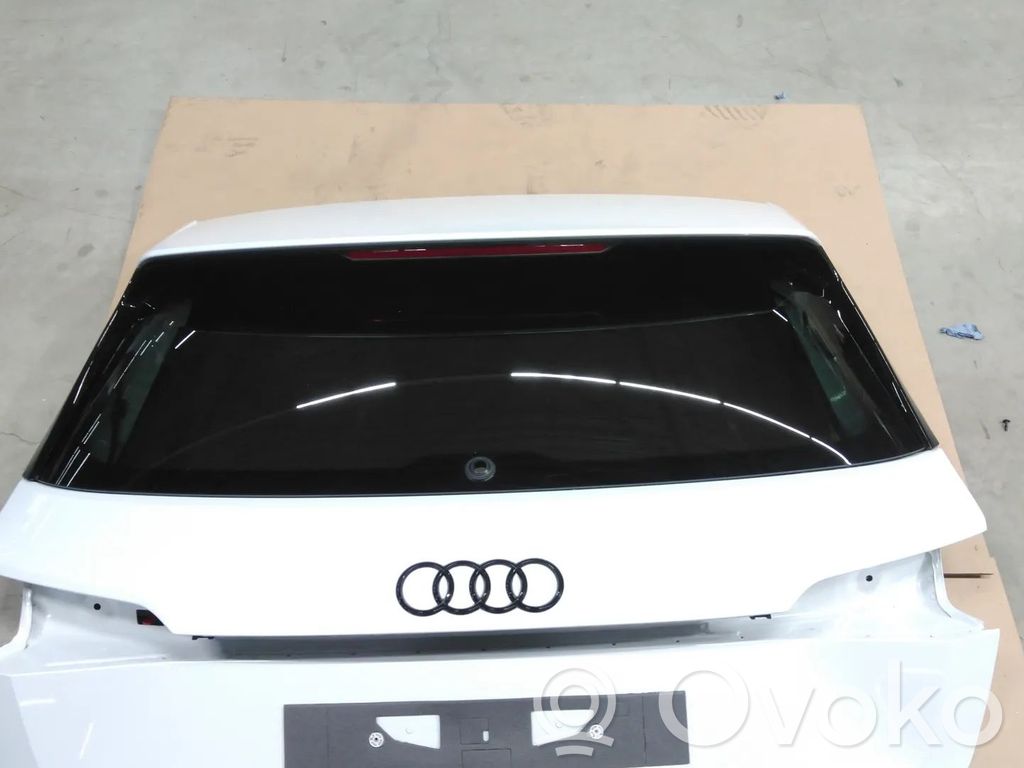 Audi e-tron Tailgate/trunk/boot lid 