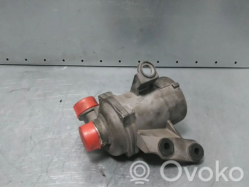 BMW 1 E81 E87 Pompa wody 