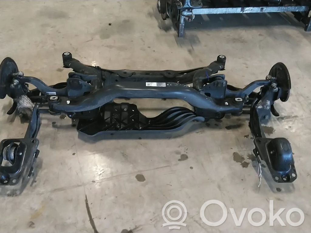 Volkswagen Tiguan Grinda punții spate