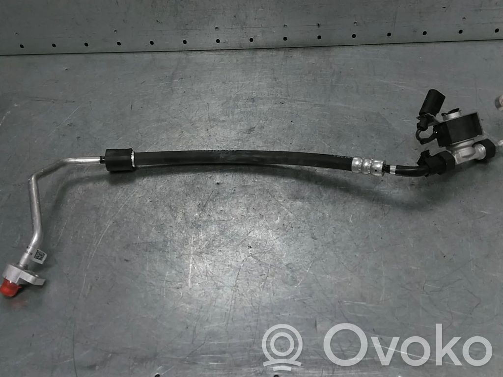 Ilmastointilaitteen putki (A/C)   4KL816720J,4KL816720G