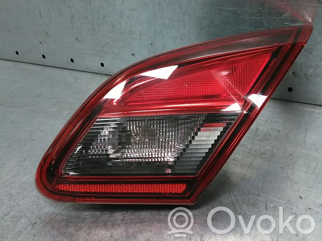 Opel Corsa E Galinis žibintas kėbule 