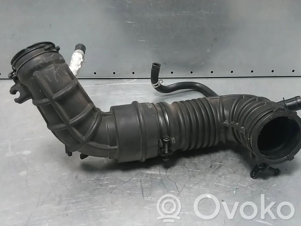 KIA Rio Air intake hose/pipe 