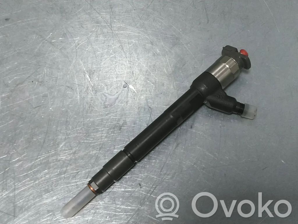 Opel Zafira C Fuel injector 
