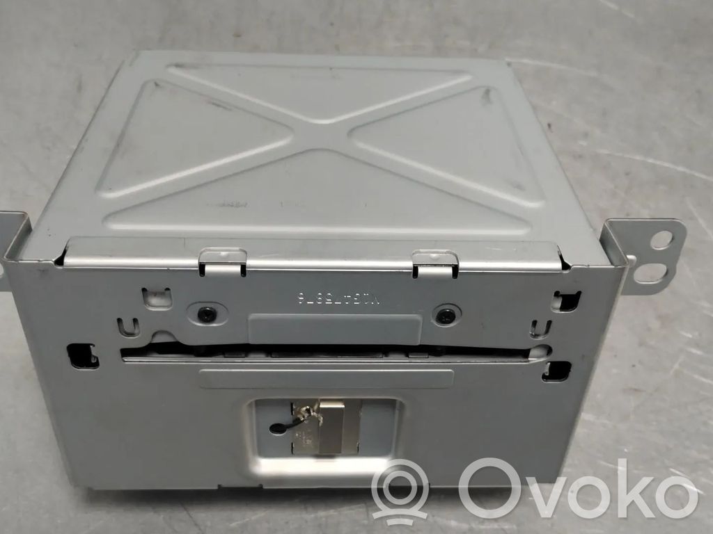 GPS navigation control unit/module   84026623,1680471880,84046061