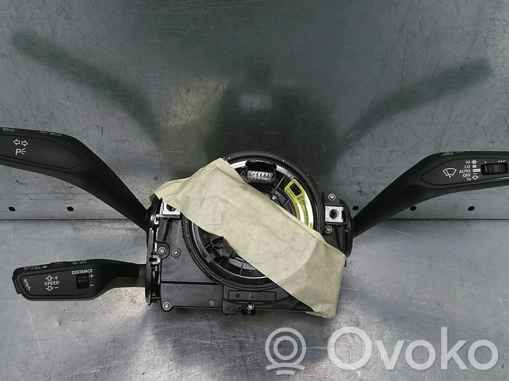 Audi e-tron Wiper turn signal indicator stalk/switch 