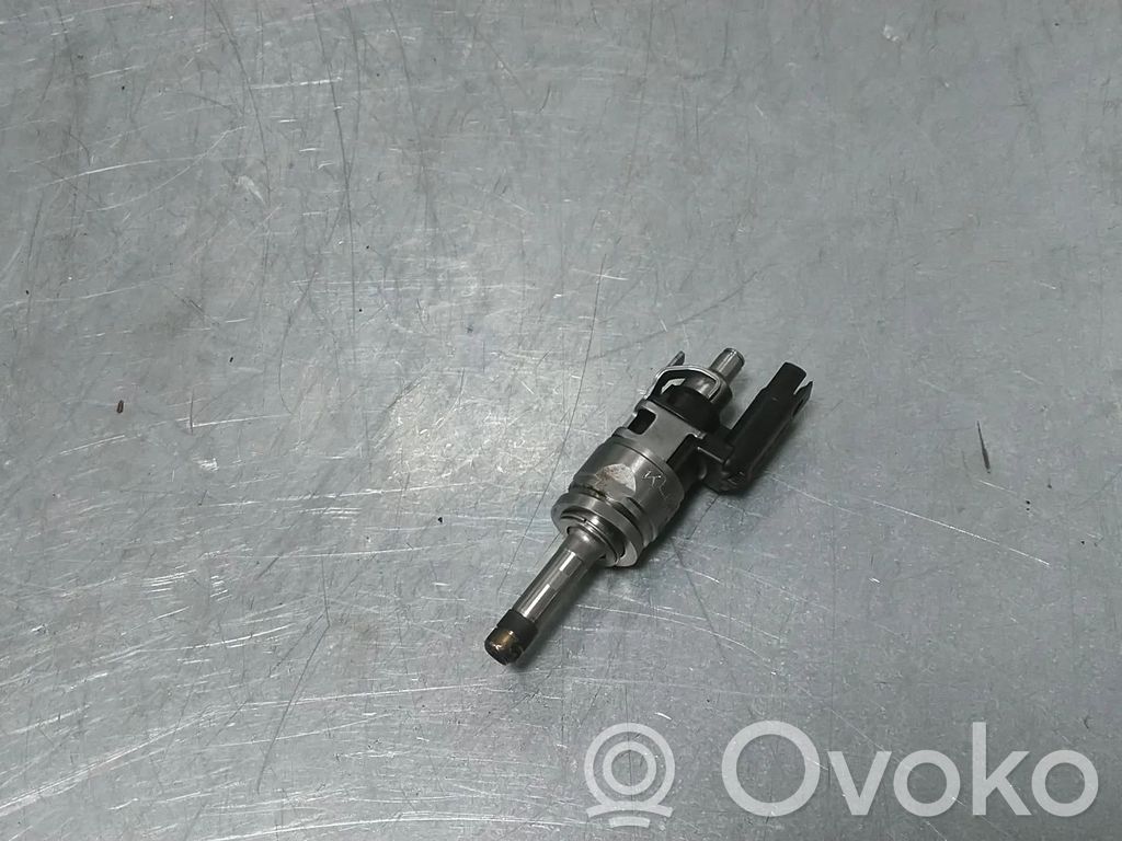 Volvo XC90 Fuel injector 