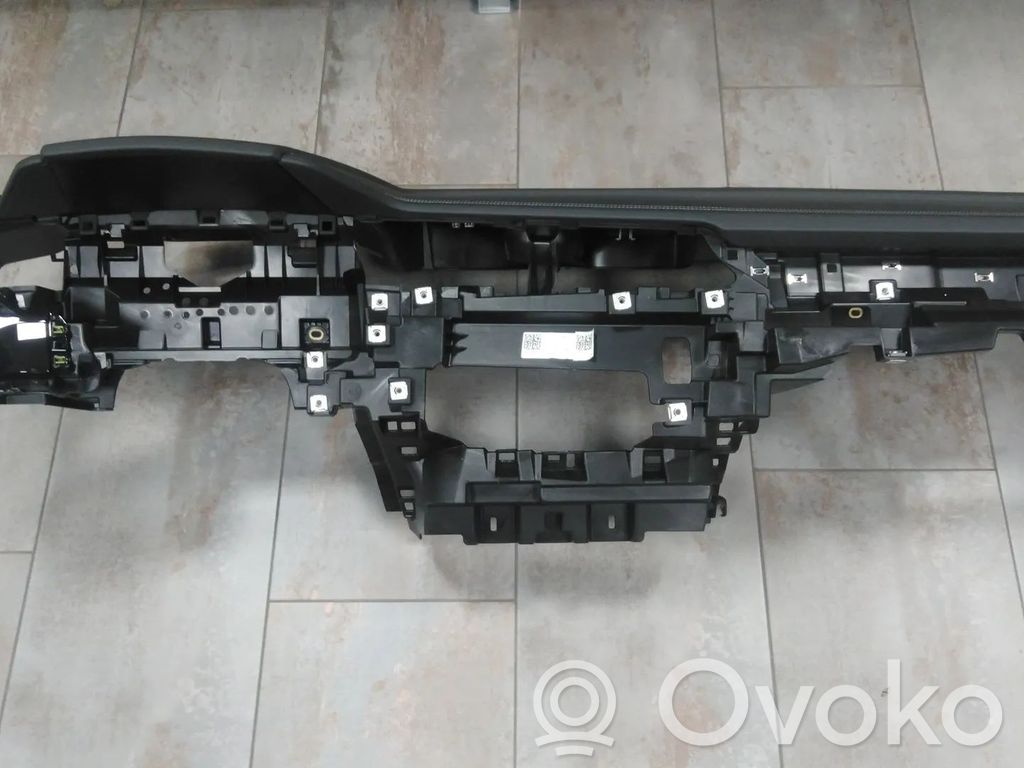 Panelė   4KL857001H,4KL857001D,4KL857001DABR,4KL857001HABR,4KL857001K,4KL857001KABR