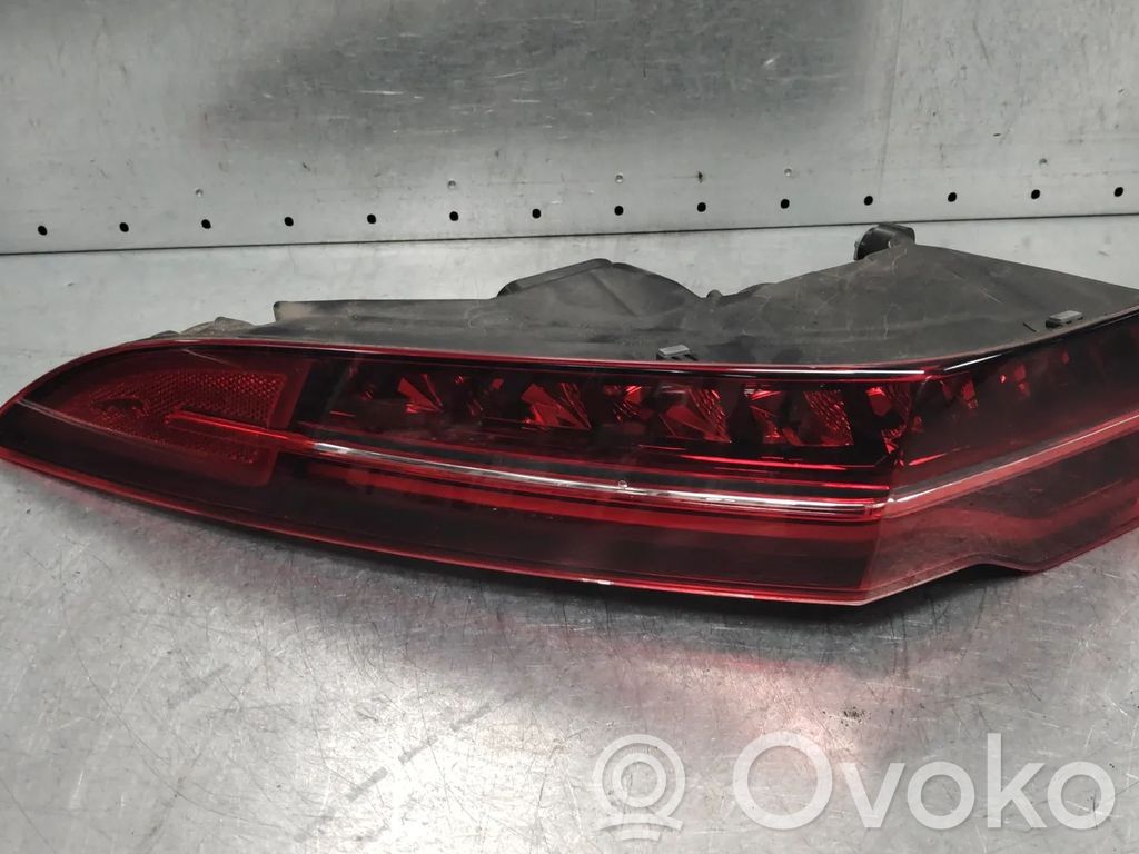 Jaguar I-Pace Rear/tail lights 