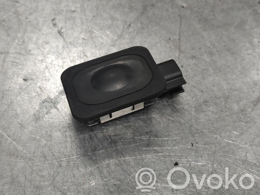 Jaguar I-Pace Tailgate release/open handle 