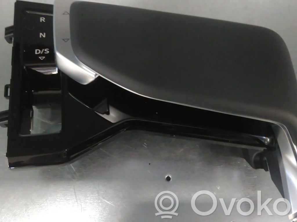 Gear shifter/selector   4KL713041A,4KL713041ATYU,4KL713321,4KL7133211KT,P4KL713041A