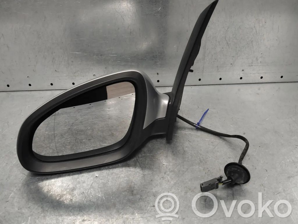 Opel Astra J Front door electric wing mirror 