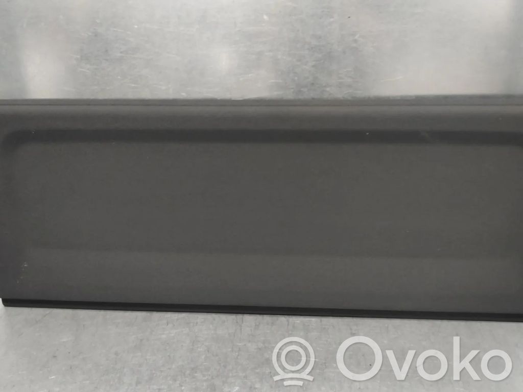 Audi e-tron Parcel shelf 