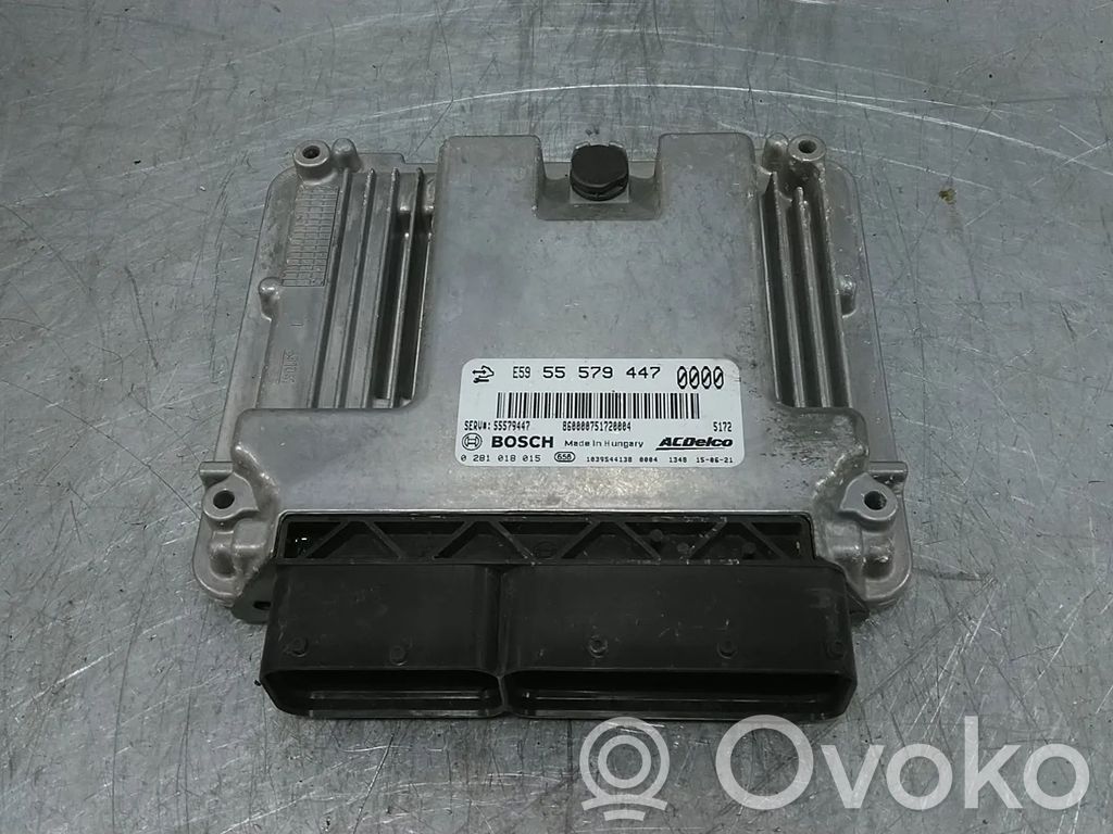 Opel Zafira C Engine control unit/module 