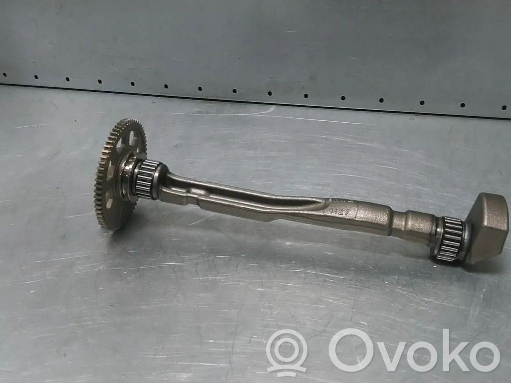 BMW 1 F40 Wałek wyrównoważający 