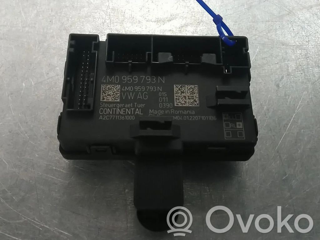 Door control unit/module   4M0959793N
