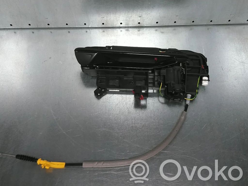 Audi A5 Tapa manecilla puerta delantera 