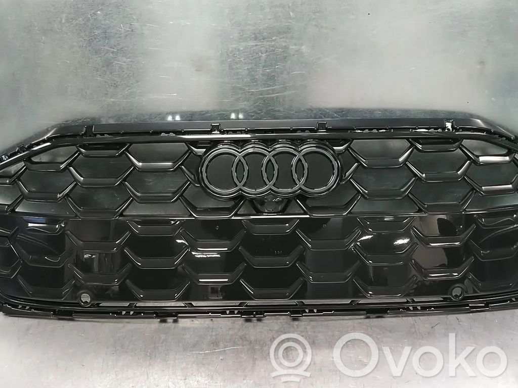 Audi A5 Front bumper upper radiator grill 