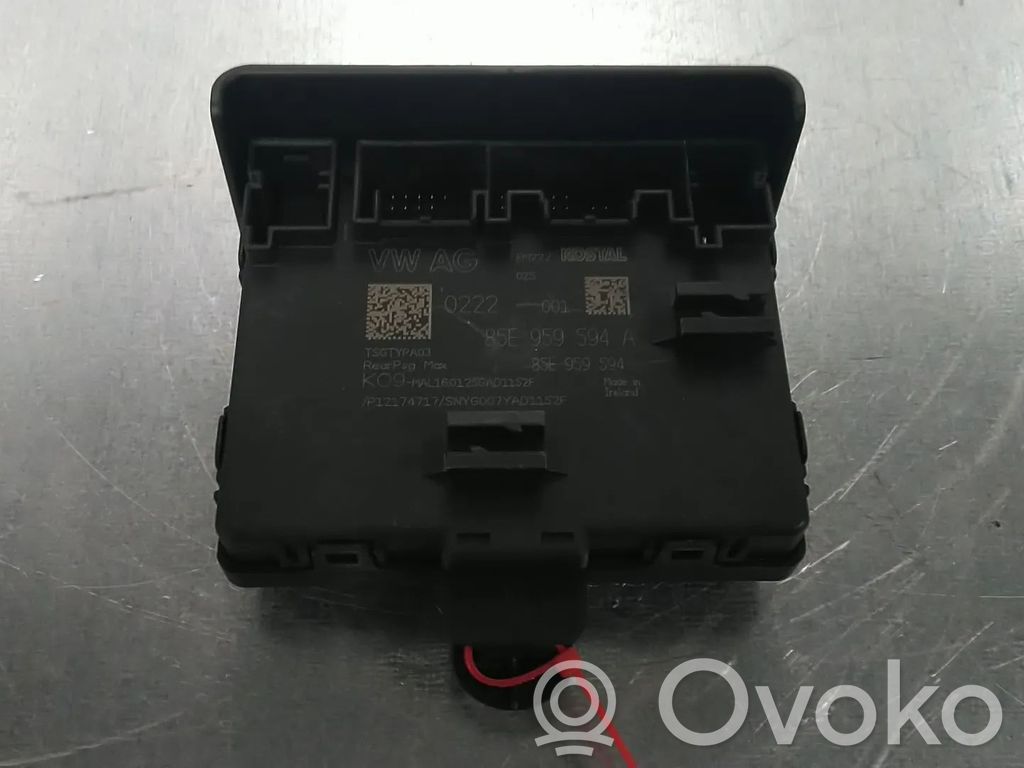Audi A5 Unidad de control/módulo de la puerta 
