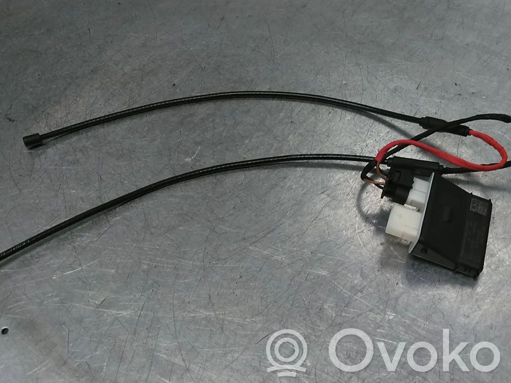 Unité de commande / module de hayon   80A962243