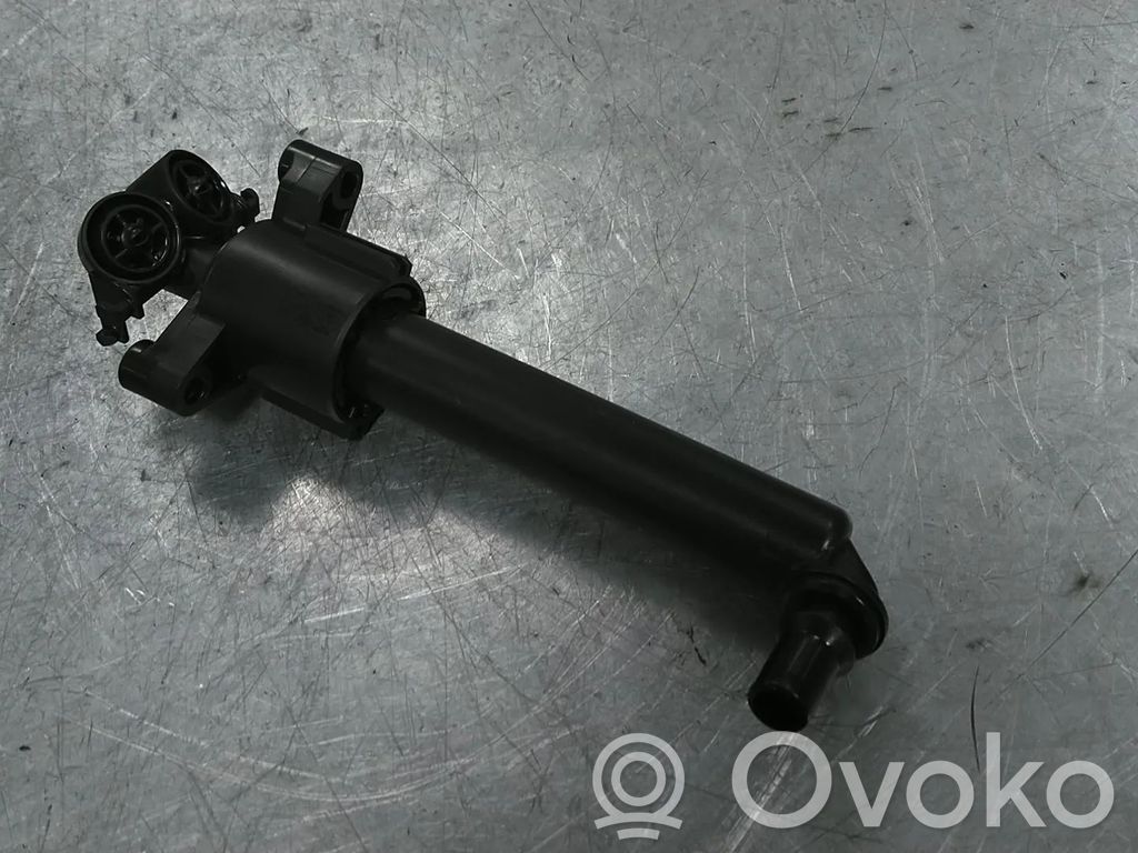 Audi A5 Dysza spryskiwacza lampy przedniej 