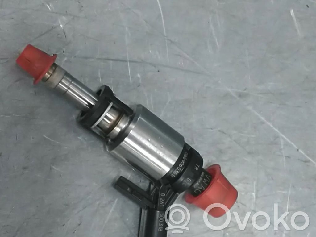 Volkswagen Tiguan Injector combustibil 