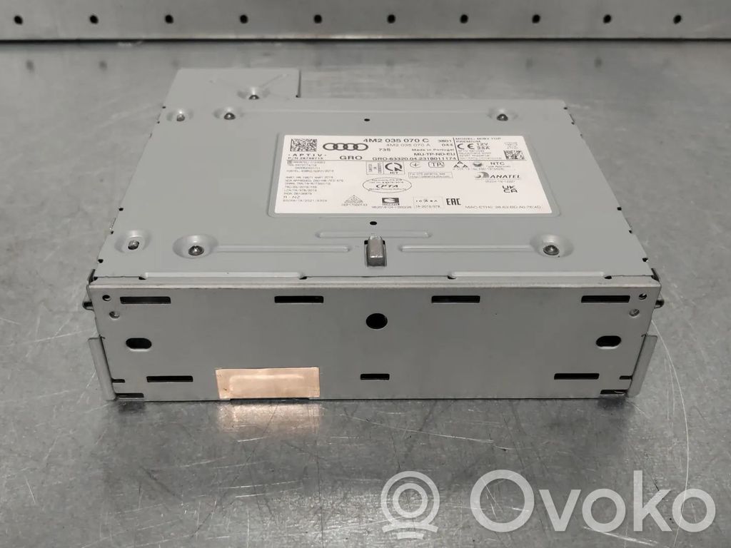 Console centrale, commande de multimédia l'unité principale   4M2035070C,4M2035070CX