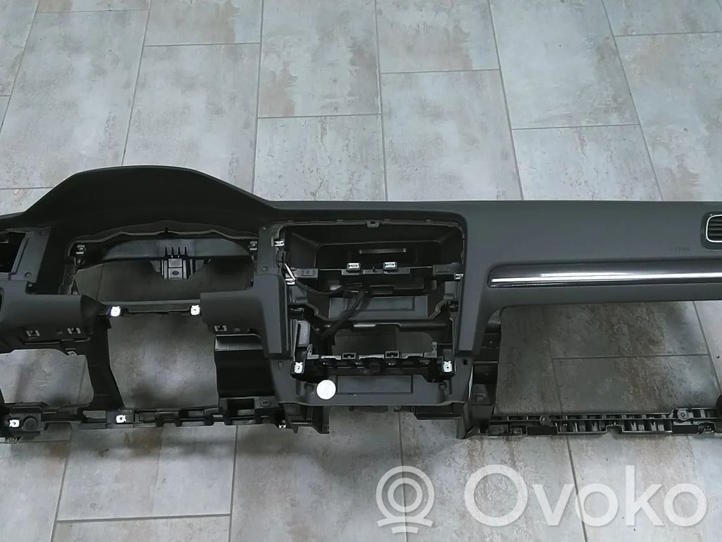 Volkswagen Golf VII Bord 