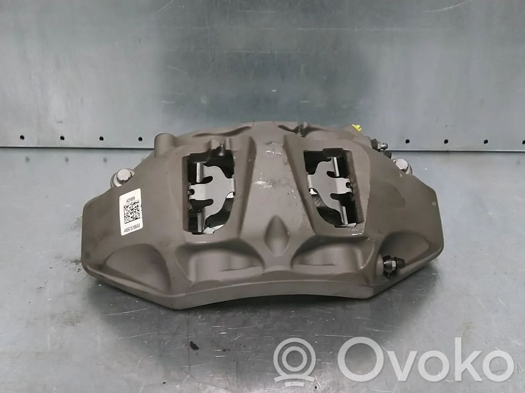 Audi e-tron Etujarrusatula 
