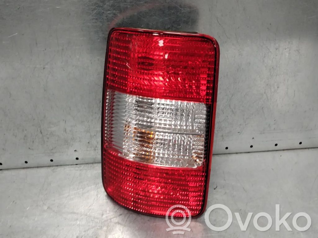 Volkswagen Caddy Luci posteriori 