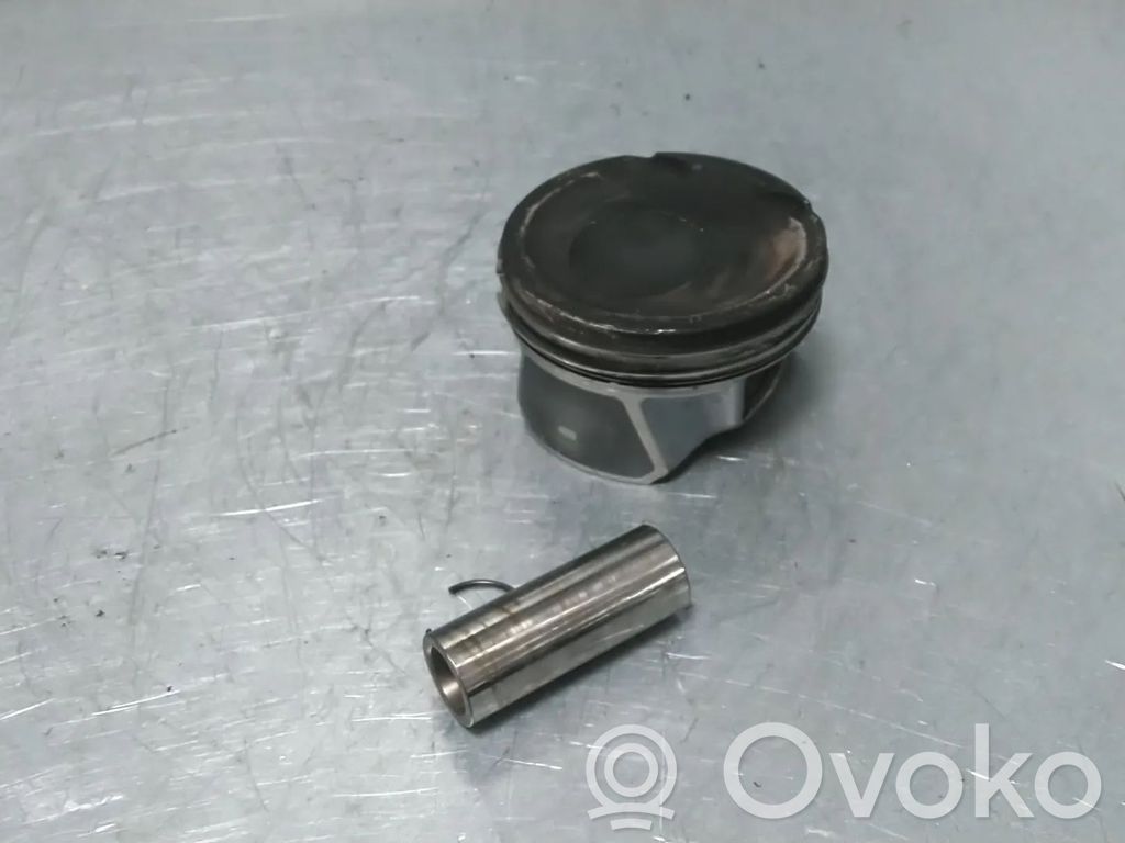 Piston   EJ7E6110AC,5305969,G5219308H,YVDA