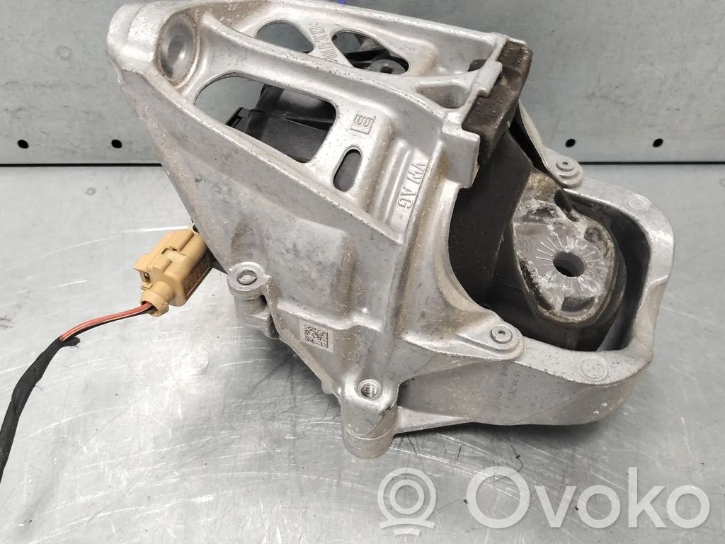Audi Q7 4M Supporto di montaggio del motore 