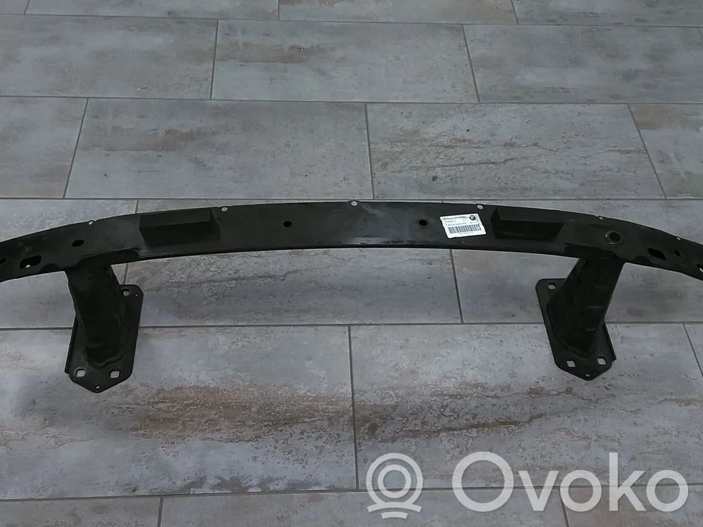 BMW 1 E81 E87 Priekšpusē bampera sija / balka 