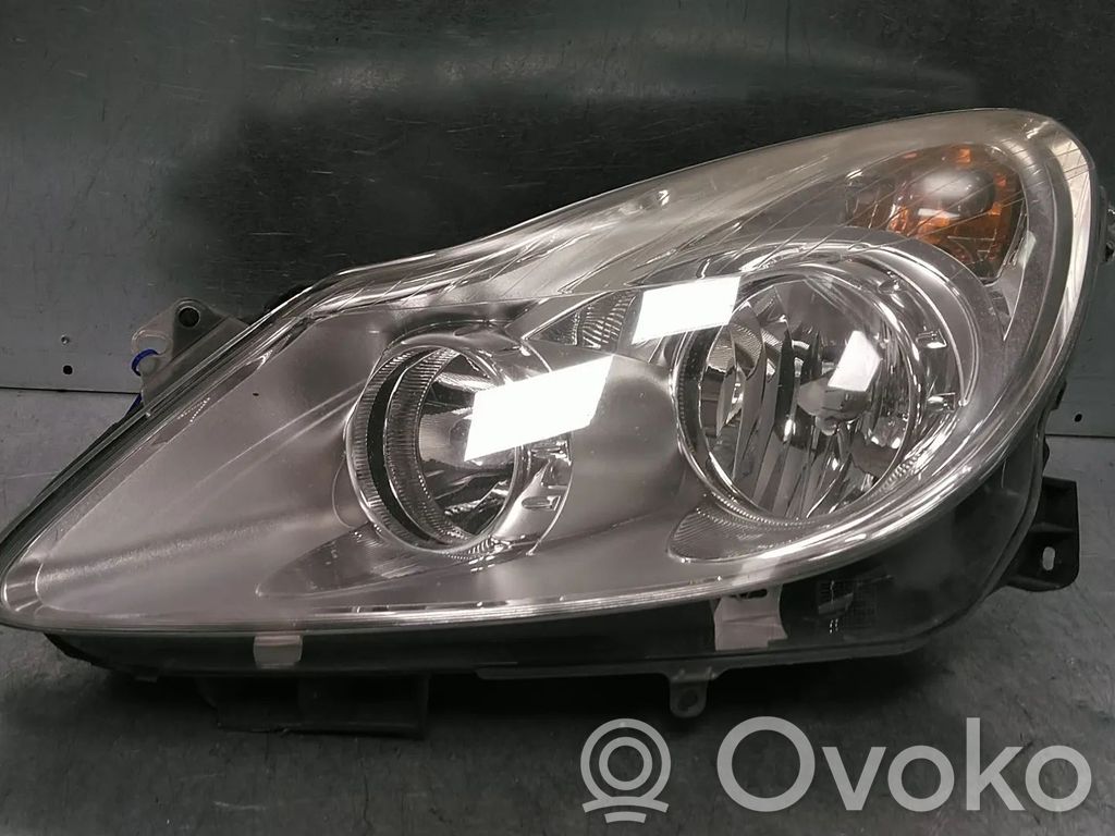 Opel Corsa D Priekšējais lukturis 