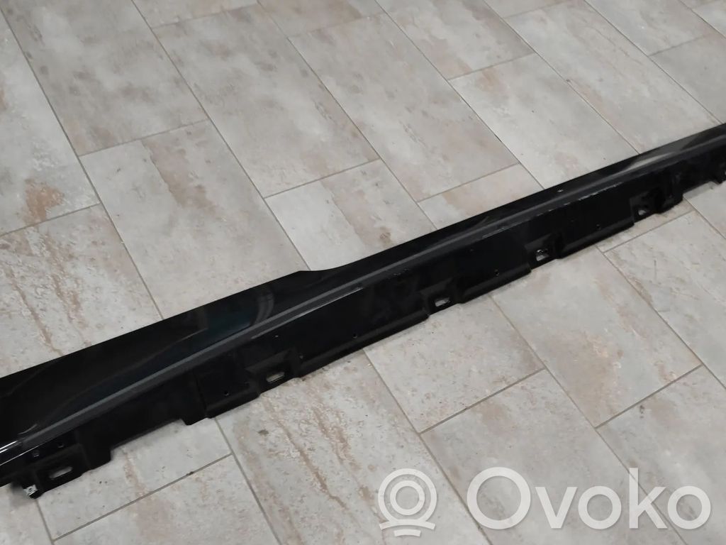 Audi A5 Protección inferior lateral 