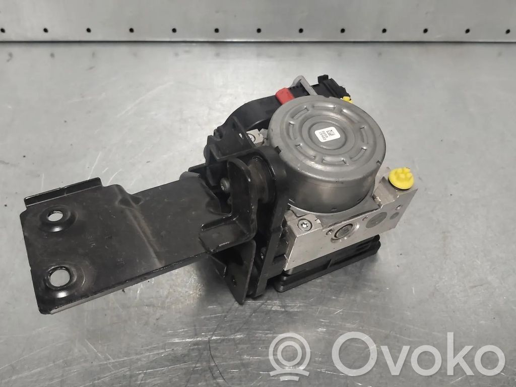 Volkswagen Golf VII ABS Blokas 
