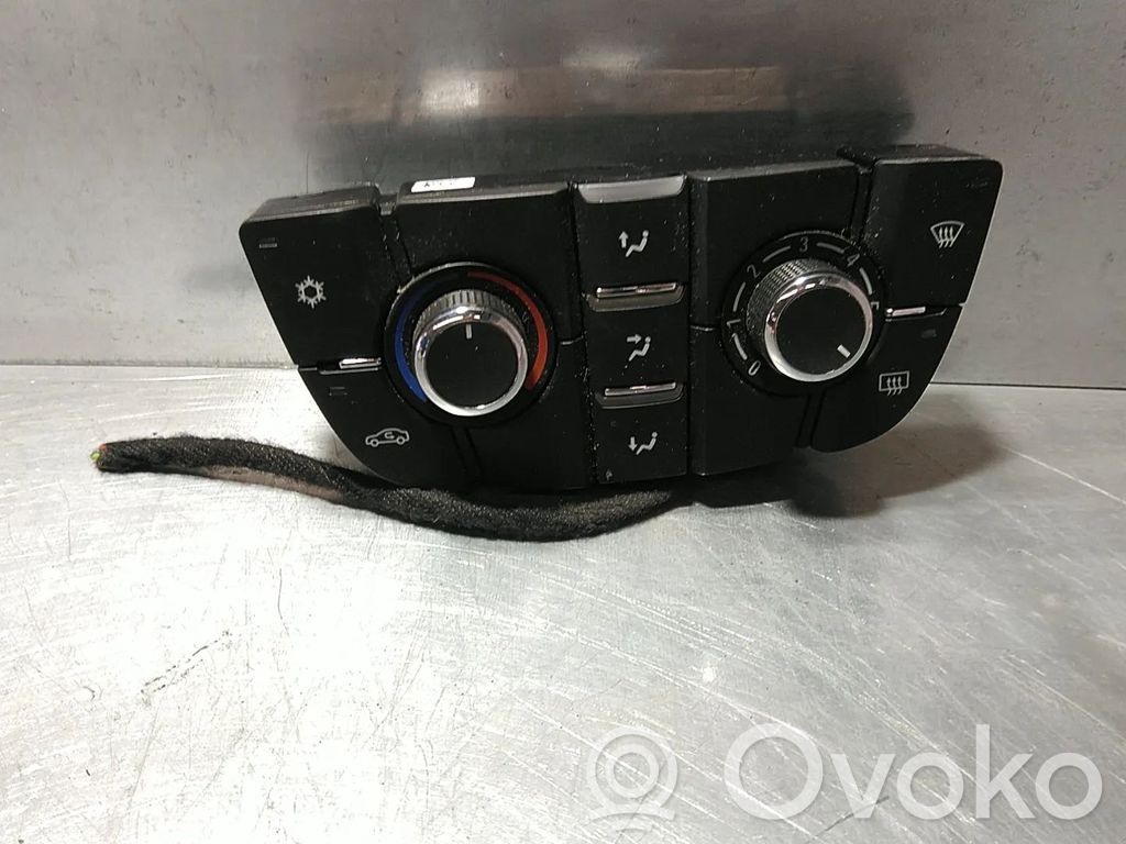 Opel Meriva B Centralina del climatizzatore 
