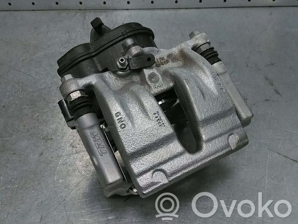 Galinis suportas   4M0615404C,4M0615404A,4M0615404D,4M0615404F