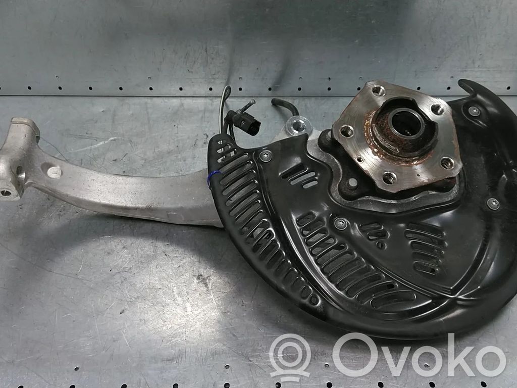 Achsschenkel vorne   4M0407241K,4M0407253K,4M0407559