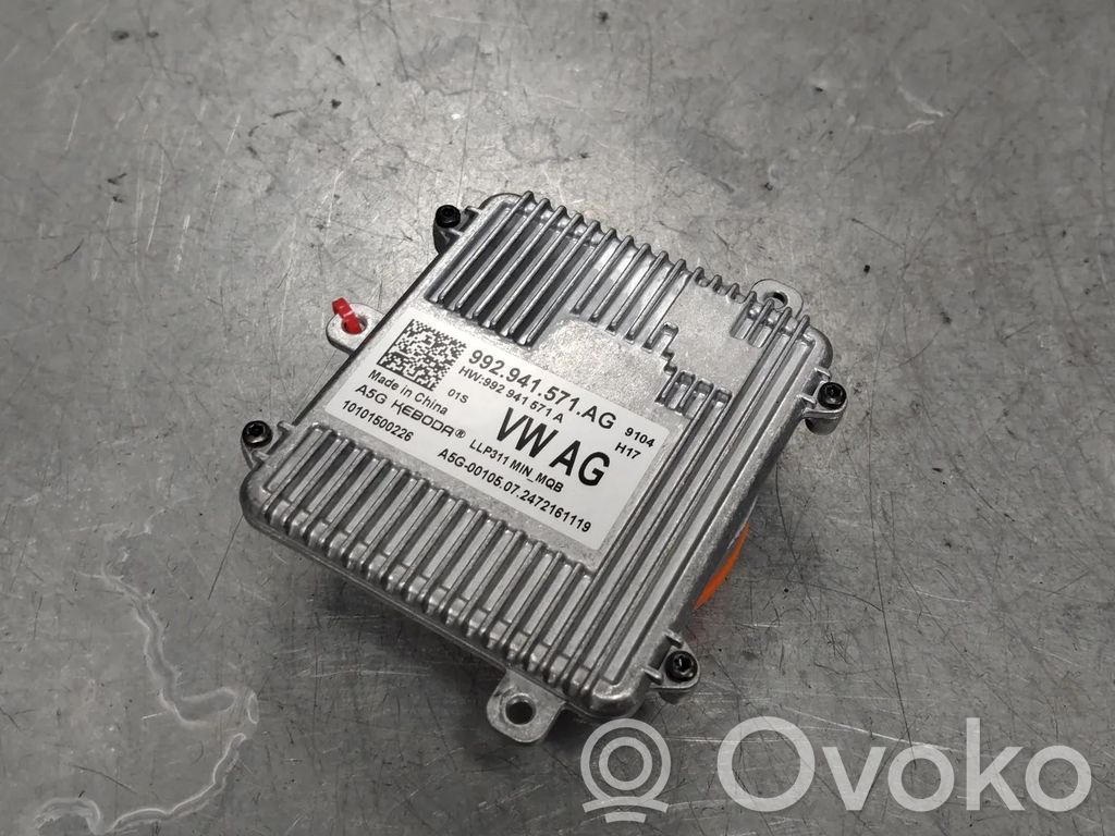 Module d'éclairage LCM   992941571AG