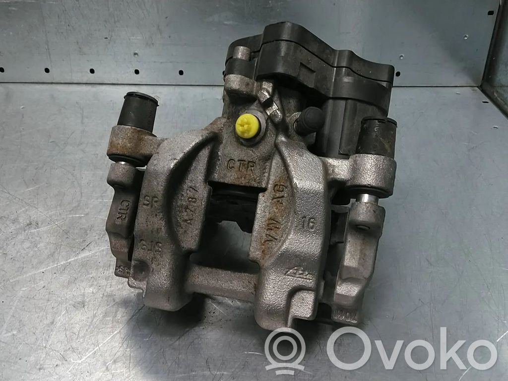 Audi Q3 F3 Pinza del freno posteriore 