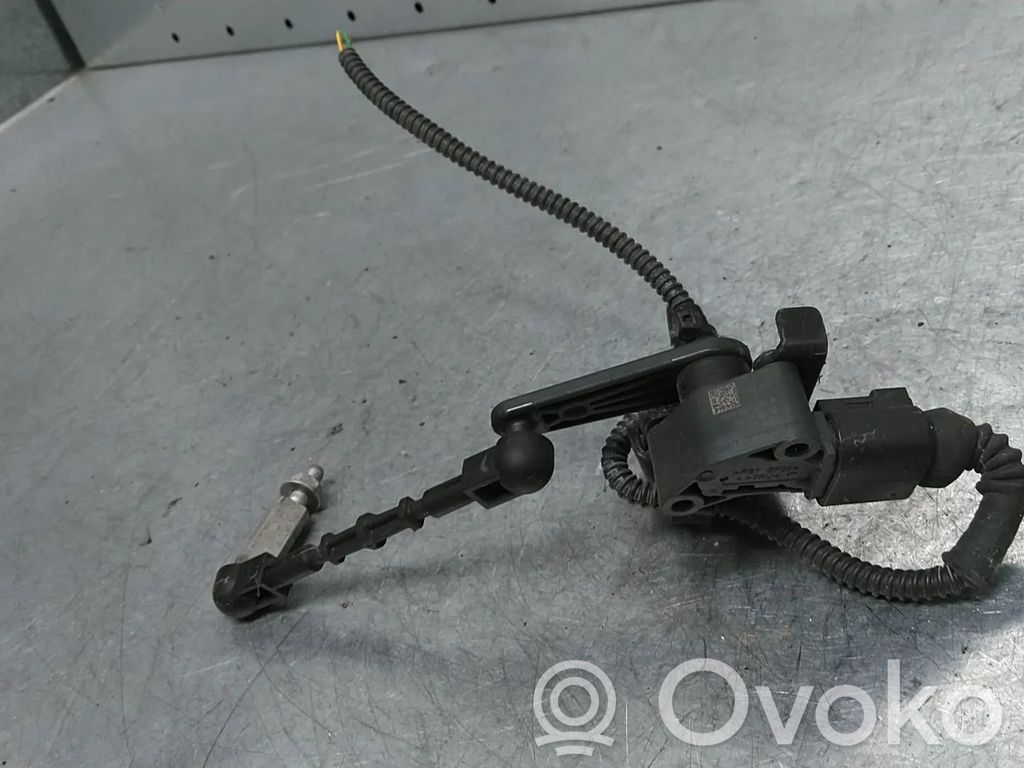 Headlight/headlamp level sensor   8W0941286D,8W0941286E