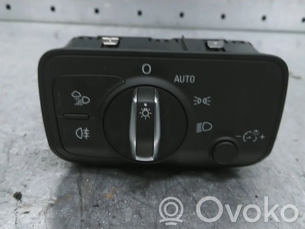 Audi TT TTS RS Mk3 8S Altra parte interiore 