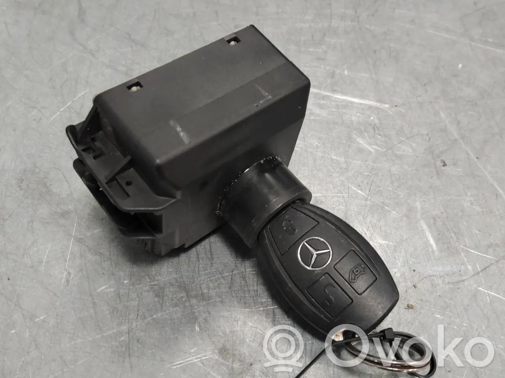 Mercedes-Benz V Class W447 Contacteur d'allumage