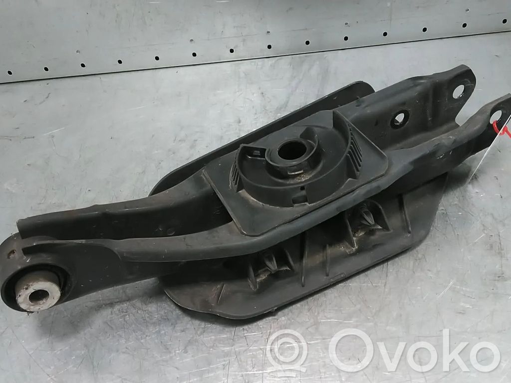 Volkswagen ID.4 Mangueta de dirección de rueda trasera 