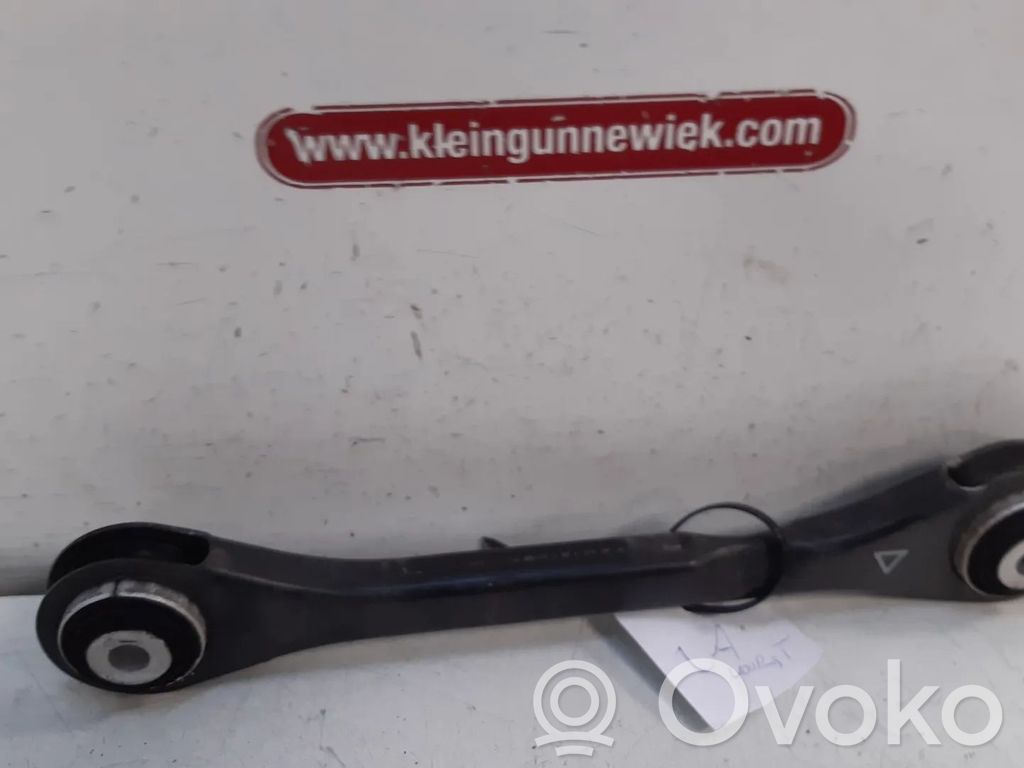 Zwrotnica koła tylnego   8K0501529L,PAB501529B