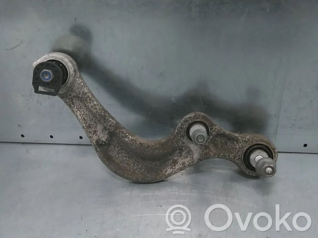 Audi e-tron Achsschenkel hinten 