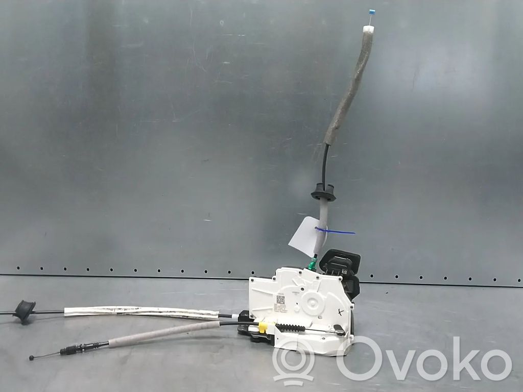 Audi A6 S6 C8 4K Takaoven lukko 